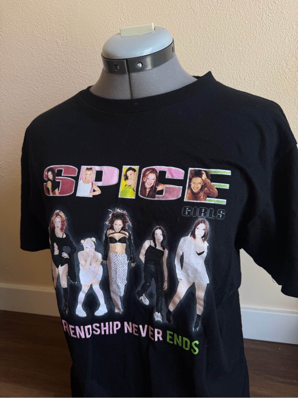 Spice Girls Black Vintage Themed Y2K Graphic T-Shirt Girl Group Pop Band Tee - Picture 3 of 6
